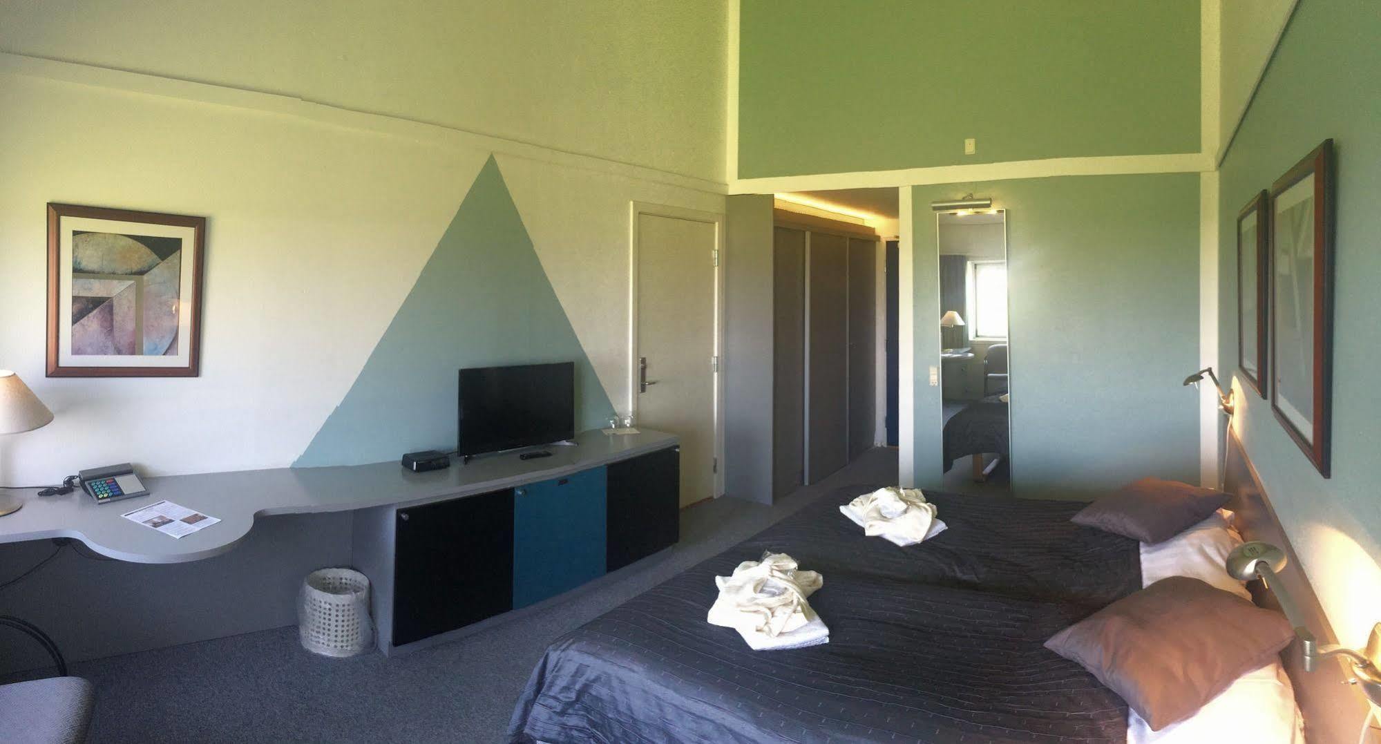 Logstor Parkhotel エクステリア 写真